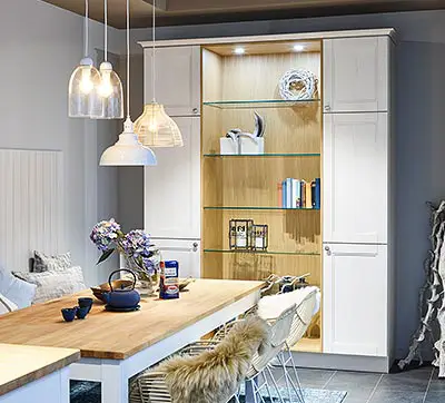 Passende Esszimmermöbel