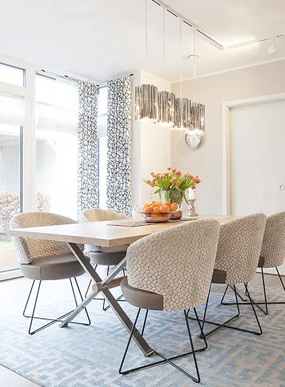 Moderne, drehbare Stühle für den Essbereich von Werther