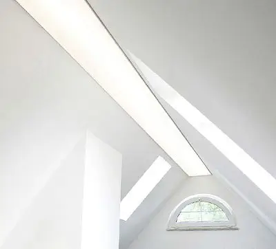 Lichtdecke im Giebelfirst